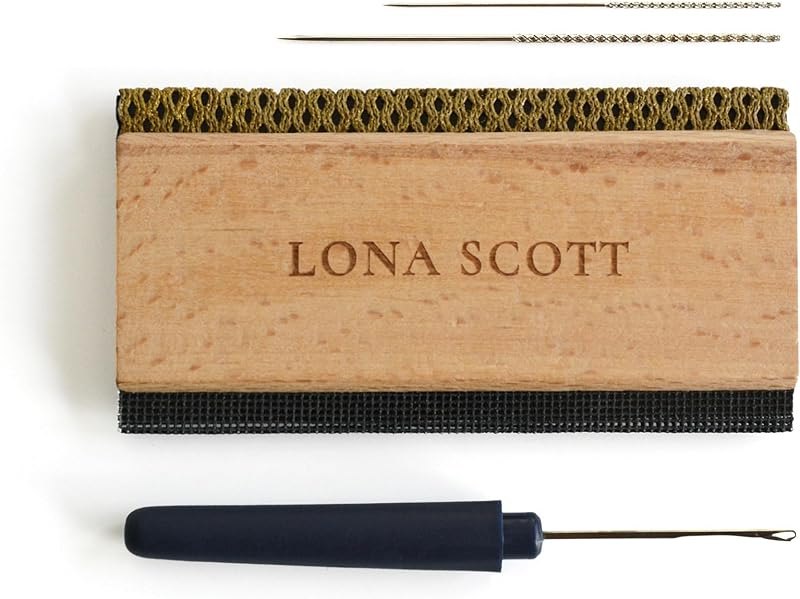 Lint Comb, Cashmere Comb, Wool Comb, Lint Shaver, Snag Repair Needles, Latch Hook. Complete Garment Repair kit, Sewing