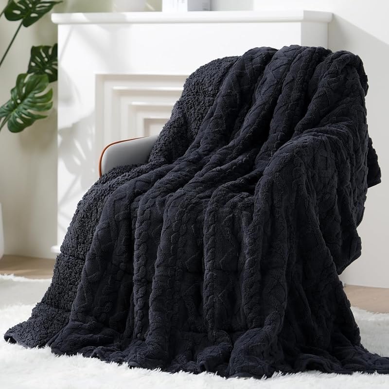Ultra Soft Sherpa Weighted Blanket for Adults, 60"x80" 15lbs Heavy Blankets — 15 lb weighted blanket for weighted