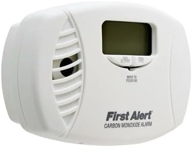 First Alert FAT1039746 Dual-Power Carbon Monoxide Plug-in Alarm with Digital Display — carbon monoxide detector for