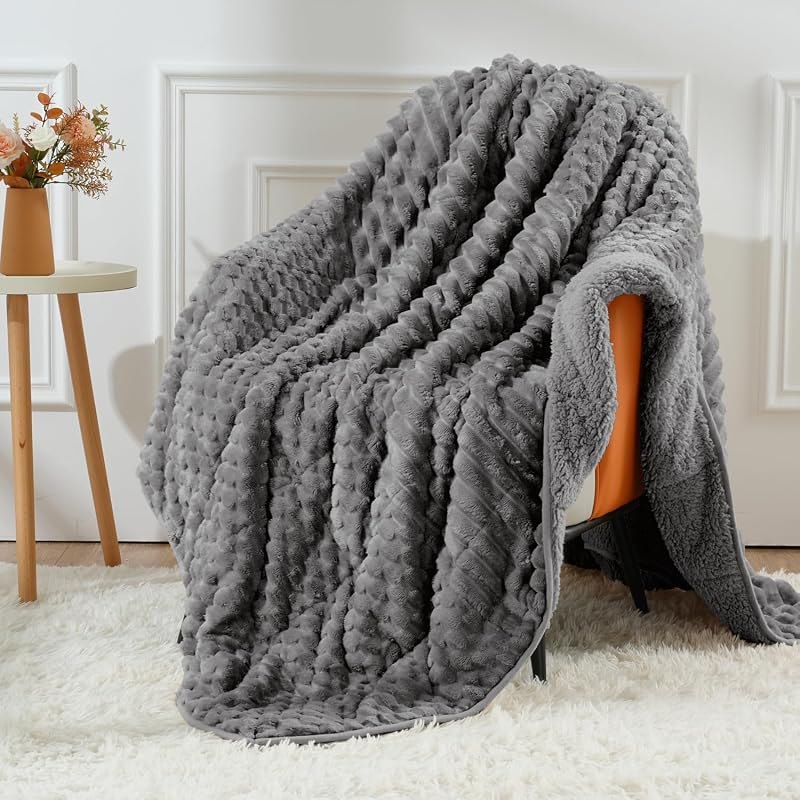 Weighted Blanket Queen Size 15 Pounds for Adults, Sherpa Faux Fur Heavy Blanket for Couch Bed, Super Soft Plush Fleece