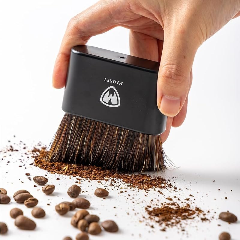 Magnet Professional Coffee Grinder Cleaning Brush Coffee Brush Handling Accessory Tool Walnut Brush Handle Synthetic