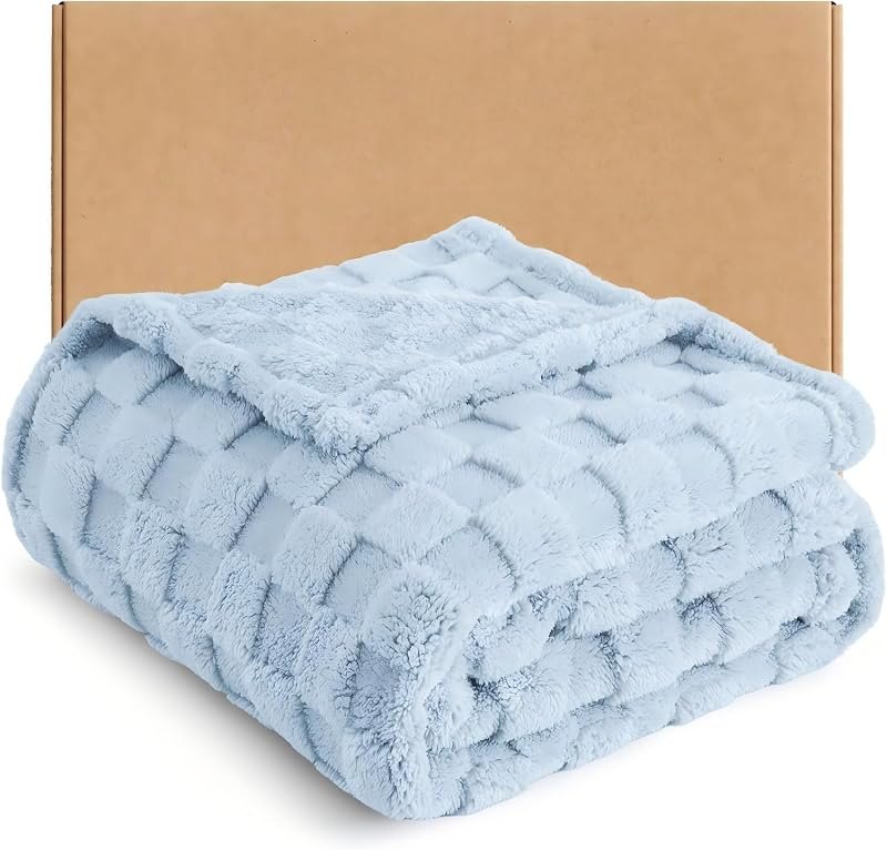 Garvee 84"x90" Electric Heated Blanket, Light Blue Checkerboard Jacquard Flannel, Triple-Layer Soft Warming with LCD