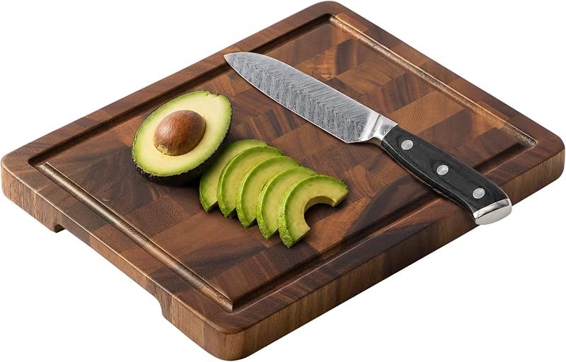Small Wooden Cutting Board, Mini Walnut Cutting Board for Kitchen — wooden heart cutting board for wooden heart
